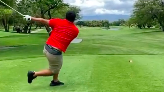 WATCH: Did this golfer mean to pull off AMAZING TRICK SHOT?